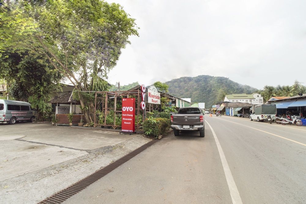 undefined OYO 703 Koh Chang Riverside Resort 3