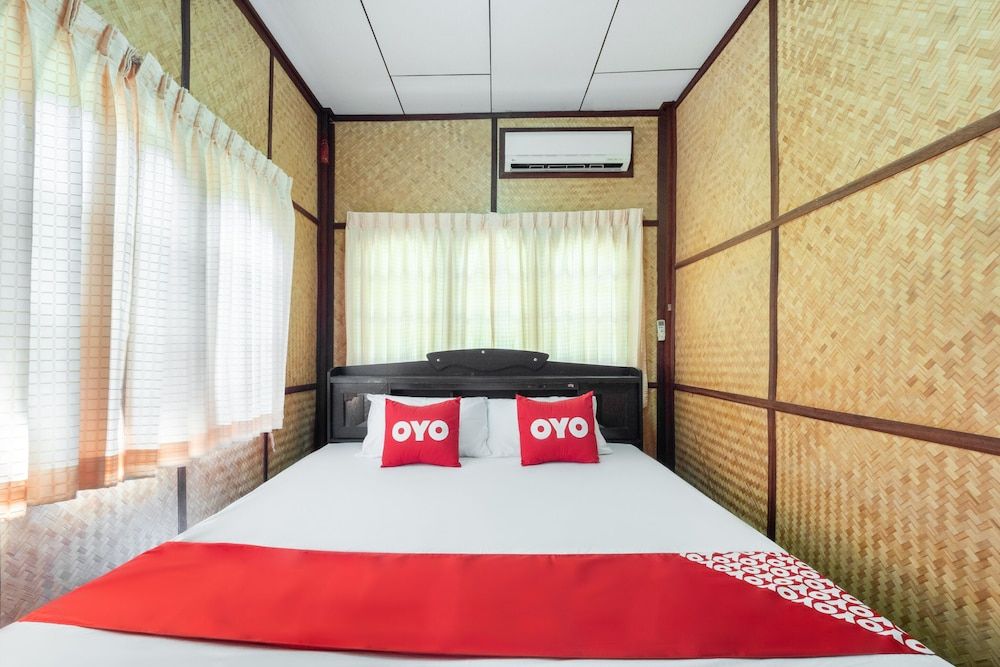 OYO 1143 Phet Luran Thai Resort Kohchang Family Suite 7