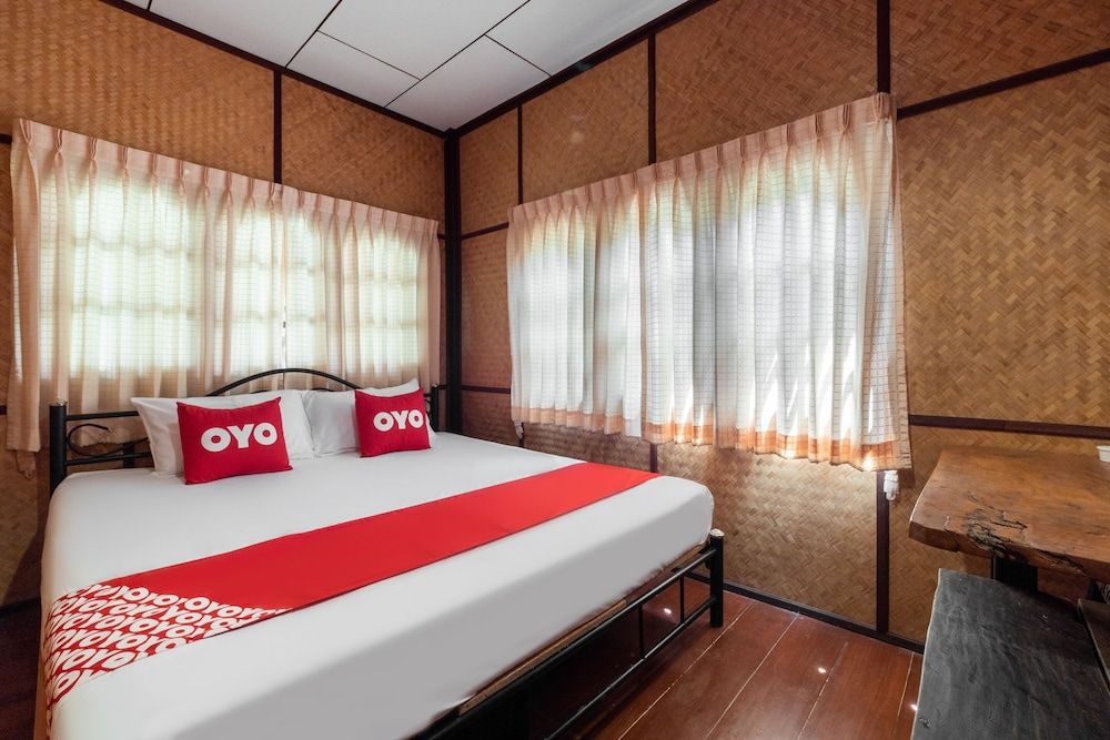 OYO 1143 Phet Luran Thai Resort Kohchang Family Suite 4