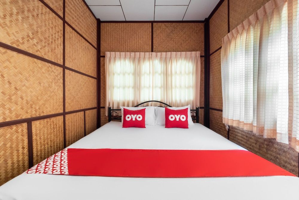 OYO 1143 Phet Luran Thai Resort Kohchang Family Suite 6