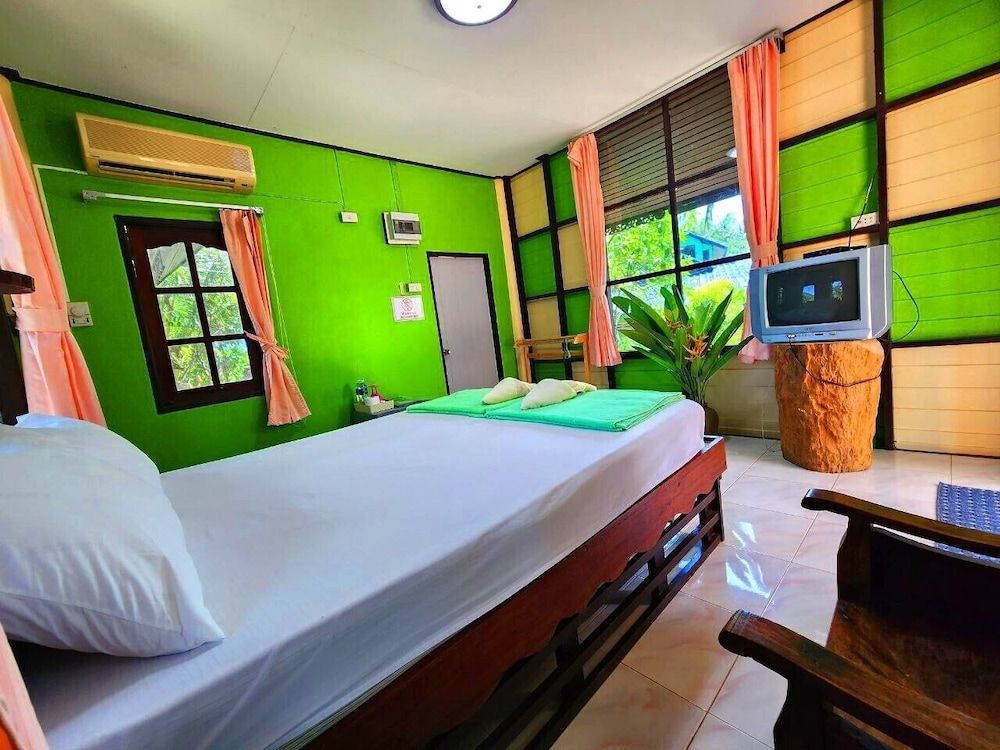 Banmae Resort Kohchang Basic Room 3