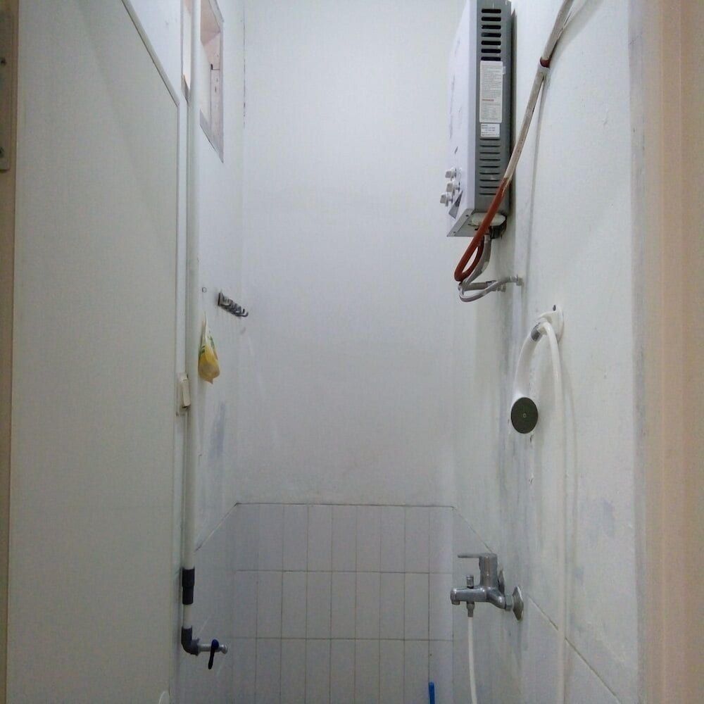 Kota Bunga F Villa, 4 Bedrooms 5