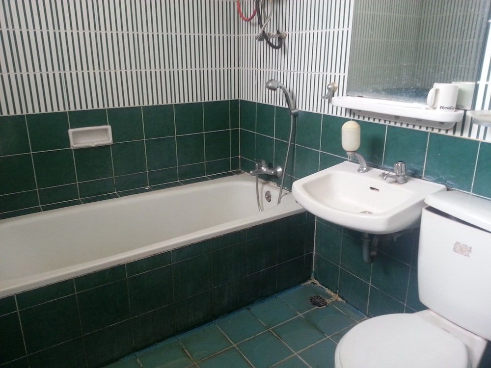 Kota Bunga N Villa, 4 Bedrooms 11