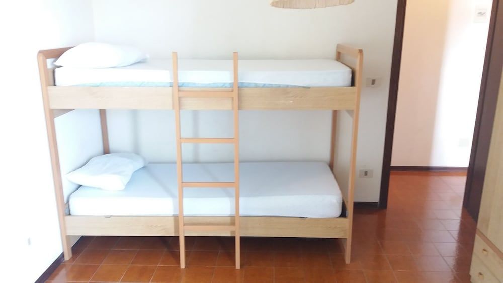 Condo, 2 Bedrooms, Terrace, Pool View