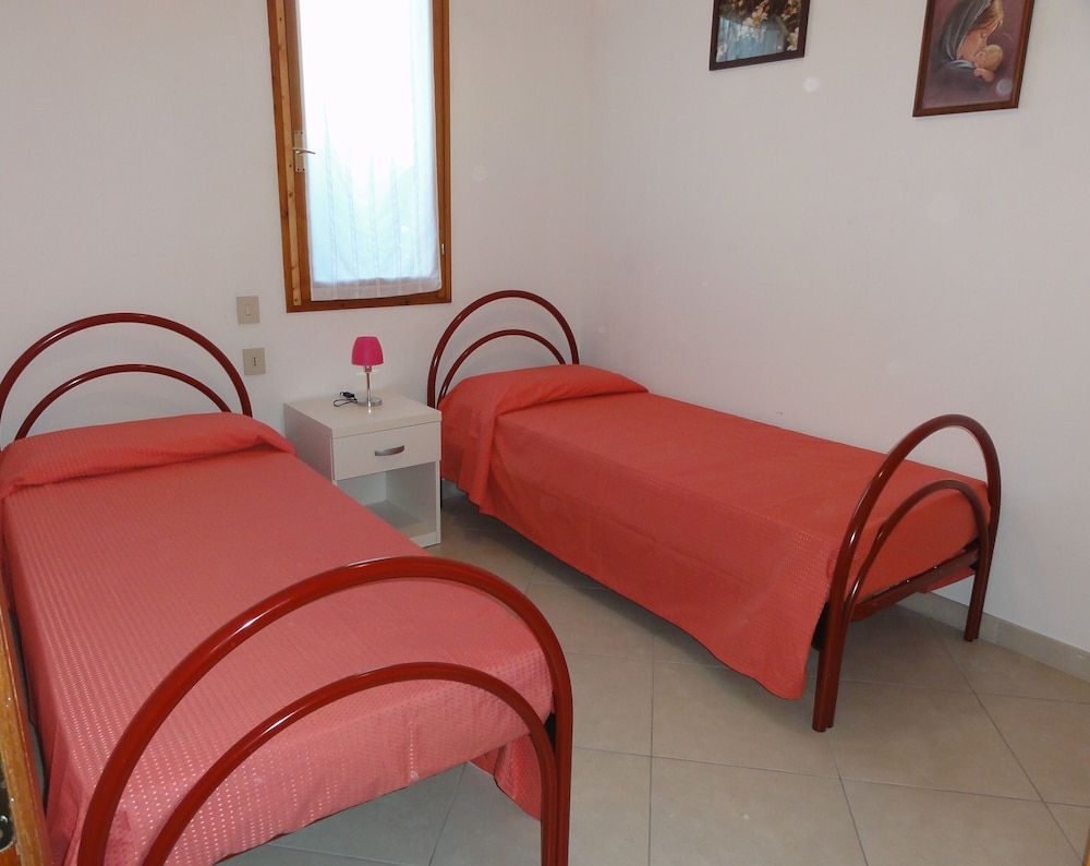 Apartment, 2 Bedrooms (B10012)