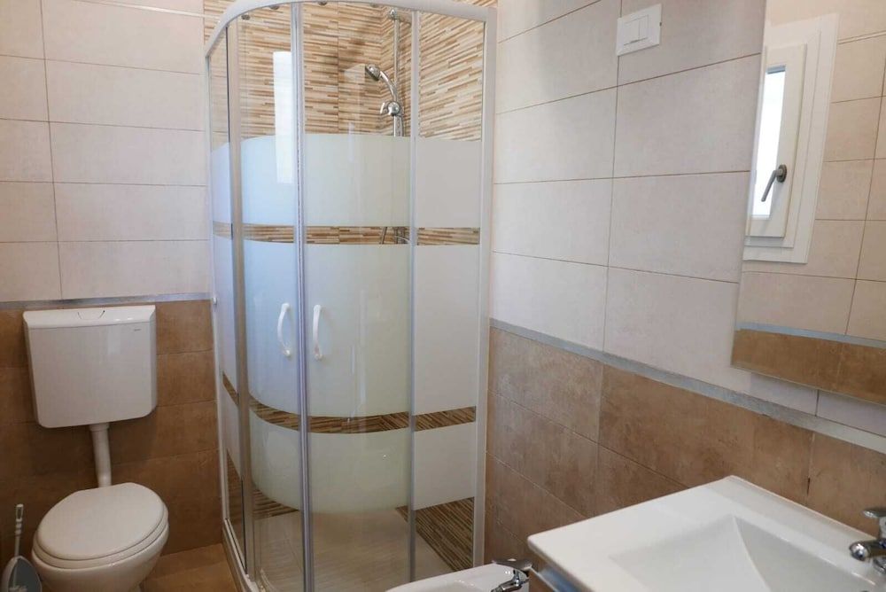 Appartamenti Fiorita Apartment, 2 Bedrooms (1) 12