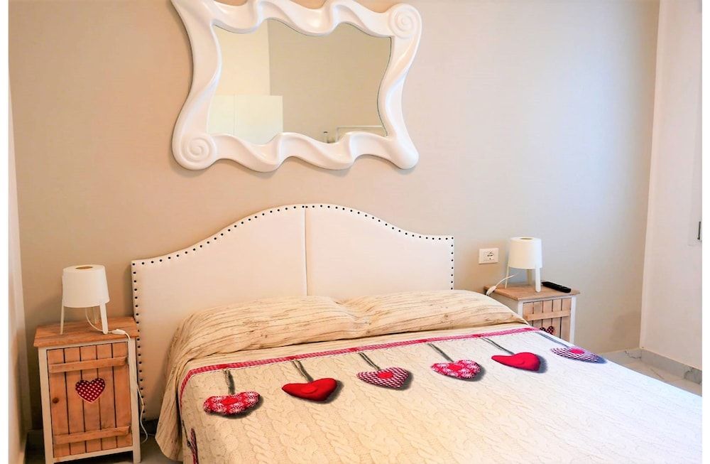 Appartamenti Fiorita Apartment, 2 Bedrooms (1) 3