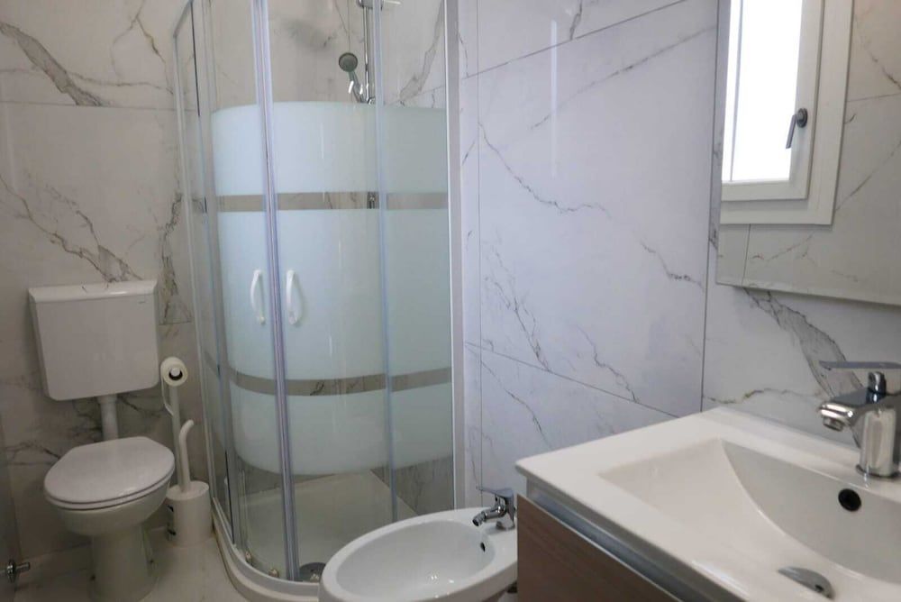 Appartamenti Fiorita Apartment, 2 Bedrooms (3) 10