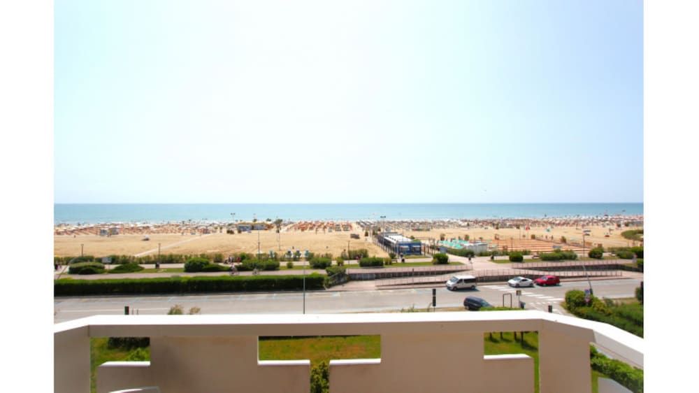 Apartment, 3 Bedrooms, Terrace, Ocean View