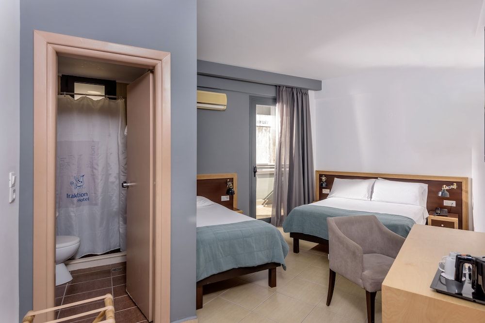 Iraklion Hotel Triple Room 8