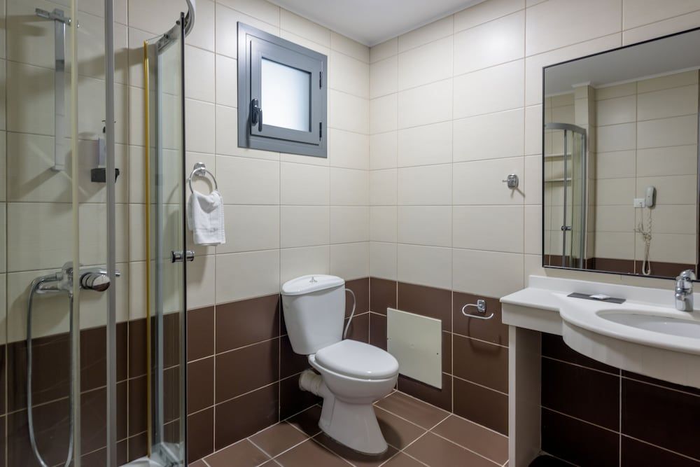 Iraklion Hotel Single Room 5