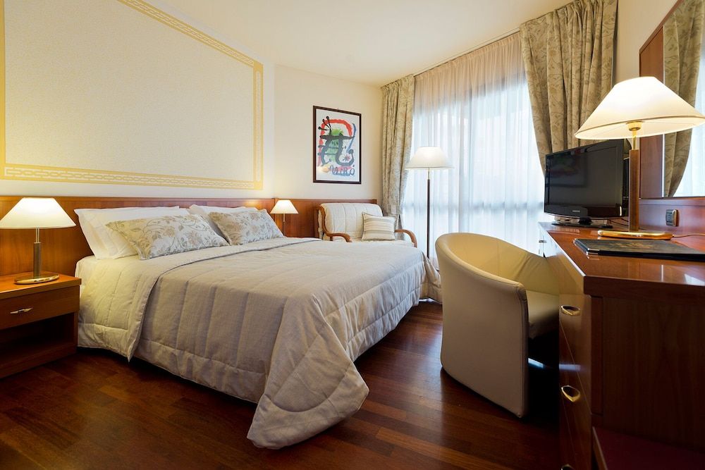 Savoy Beach Hotel & Thermal Spa Standard Room, Balcony 3