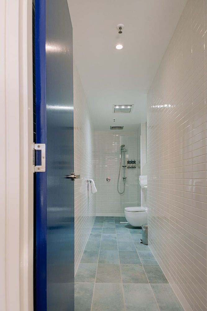 Salamanca Wharf Hotel Studio Apartment 6