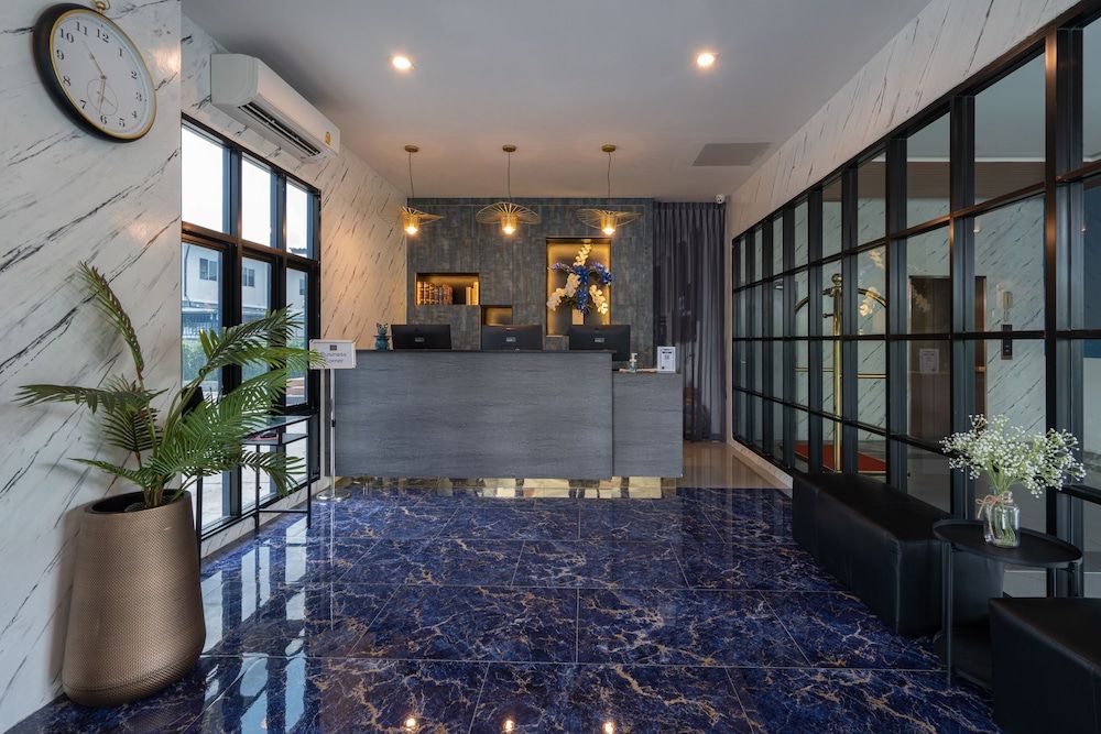 undefined Cozy Blu Suvarnabhumi 6