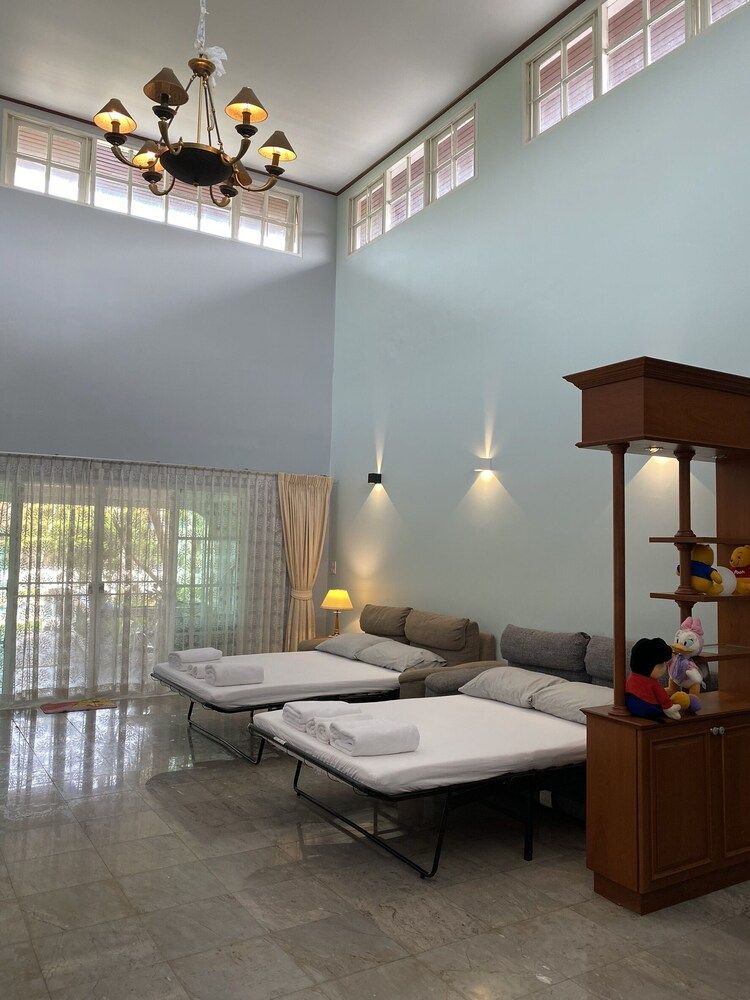 Lets Chill Pool Villa Najomtien Sattahip Let's Chill Pool Villa Pattaya Najomtien 42 25