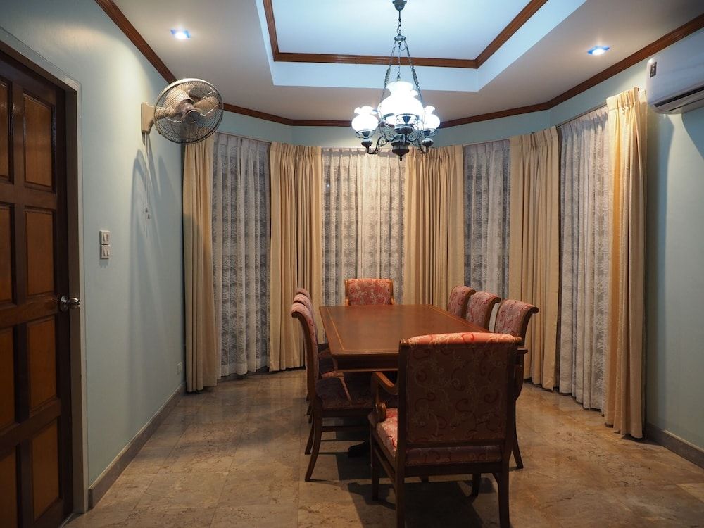 Lets Chill Pool Villa Najomtien Sattahip Let's Chill Pool Villa Pattaya Najomtien 42 27