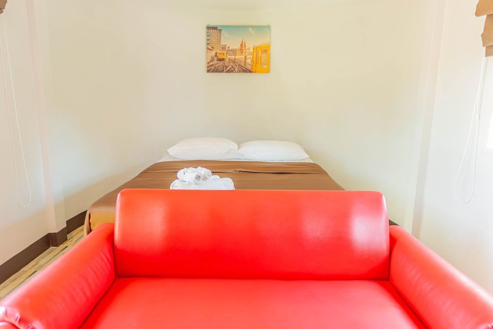 Apinya Resort Bangsarey Deluxe Home 6