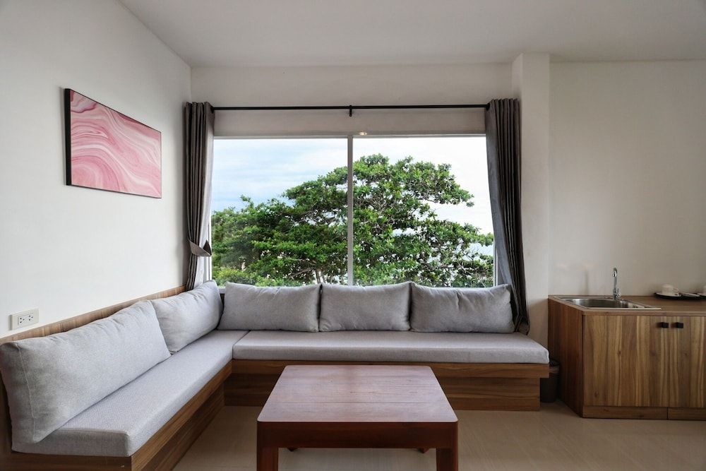 Horizon Beach Resort Koh Jum Ocean View Superior Family 4