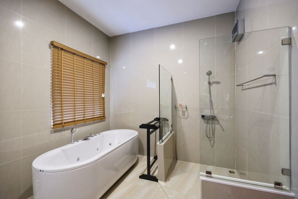 Horizon Beach Resort Koh Jum Ocean View Superior Family 5