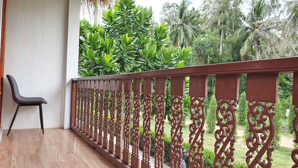 Horizon Beach Resort Koh Jum Double Bungalow, Air-Conditioning 4