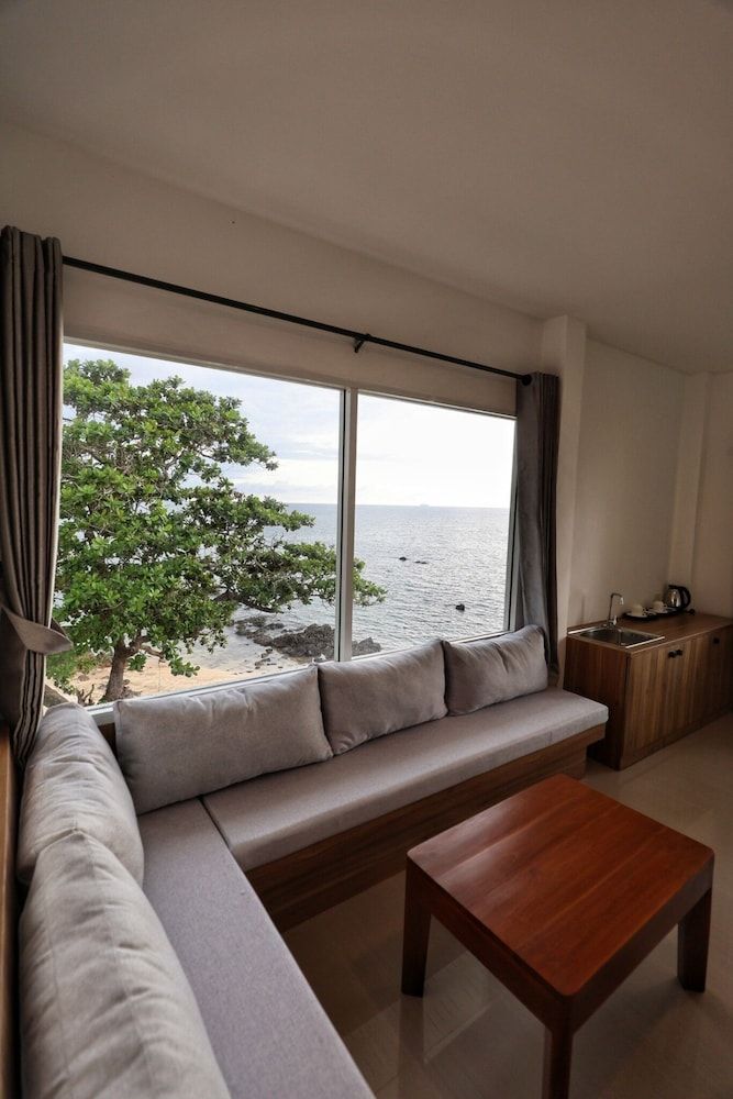 Horizon Beach Resort Koh Jum Ocean View Superior Family 7