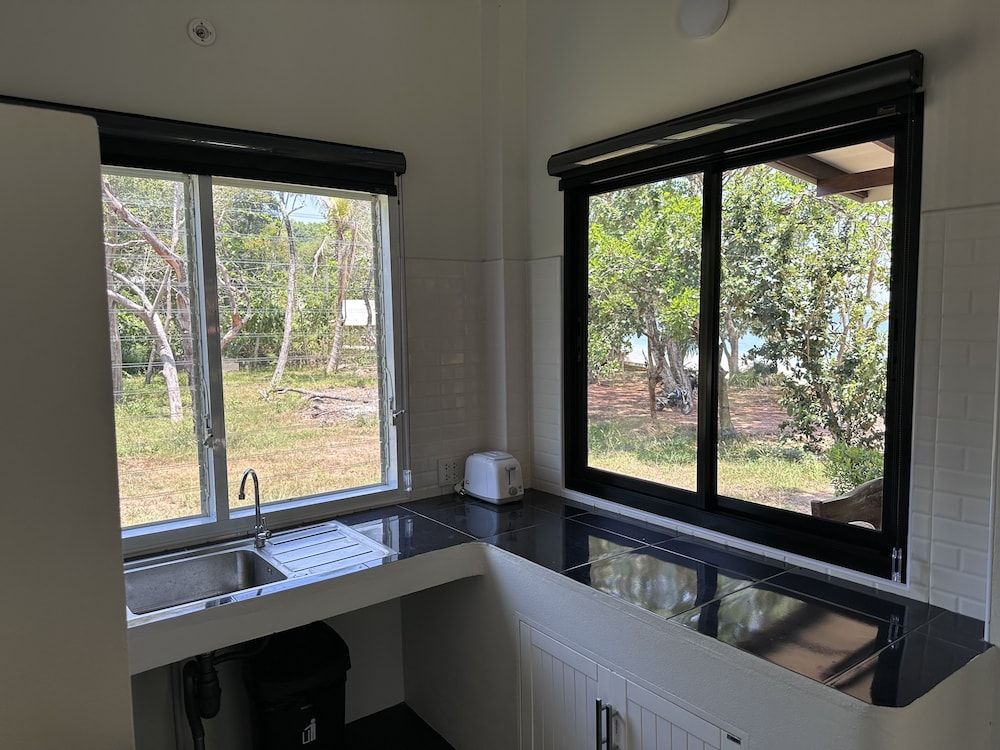 Piman Pu Piman Pu Arthouse - 2 King Beds (with A/C) 3