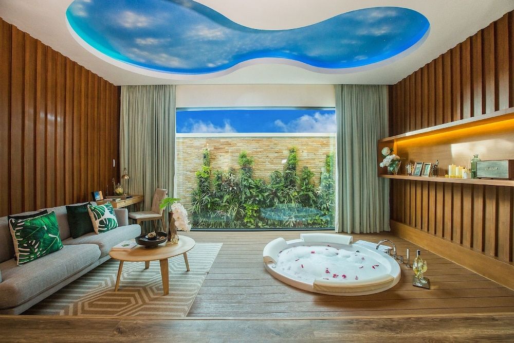 Pool Suite Chiang Mai Jacuzzi Suite Double Room 20