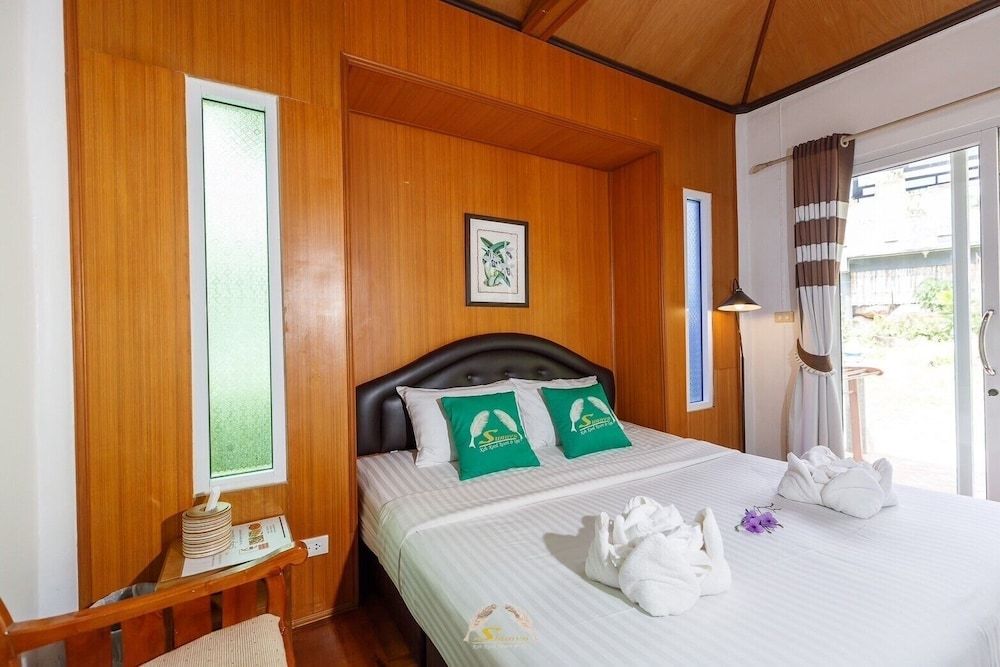 Suanyakohkood Resort & Spa Bungalow Garden View 4