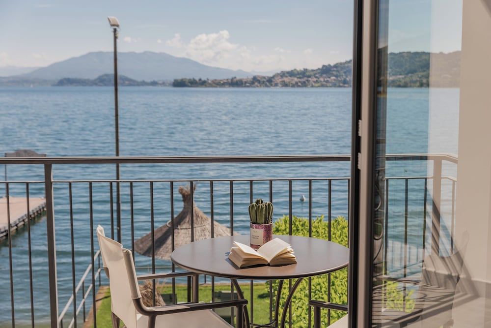 Hotel Bel Sit Superior Double or Twin Room, Lake View 5