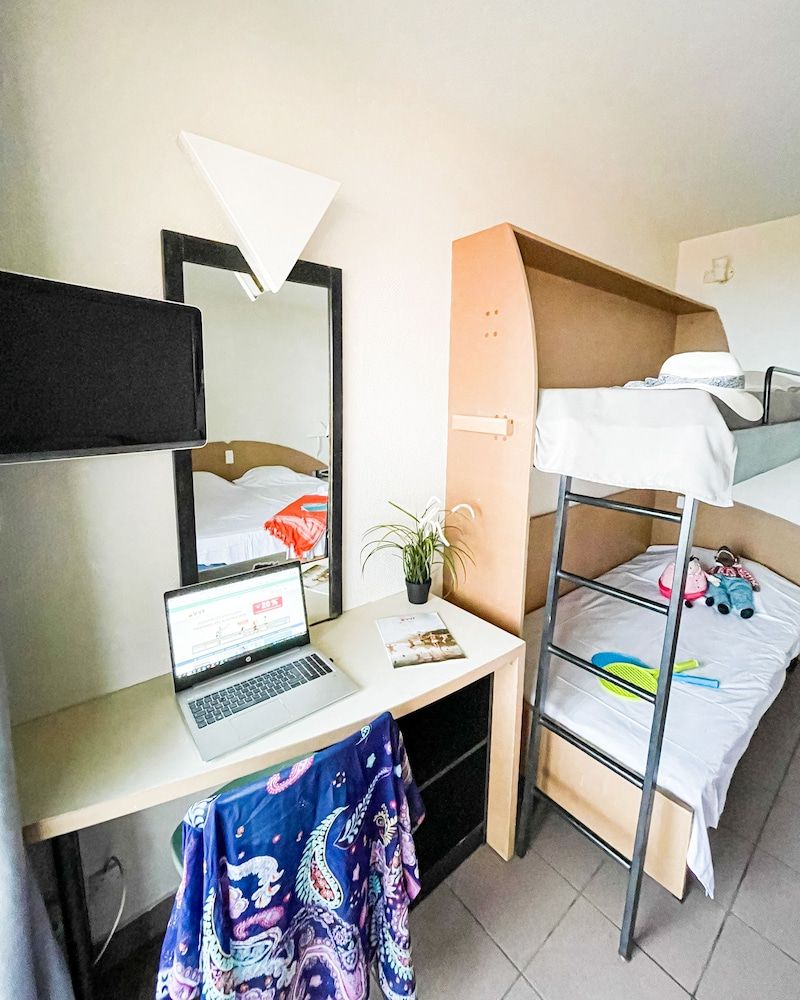 Chambre 1 Pièce 4 Personnes