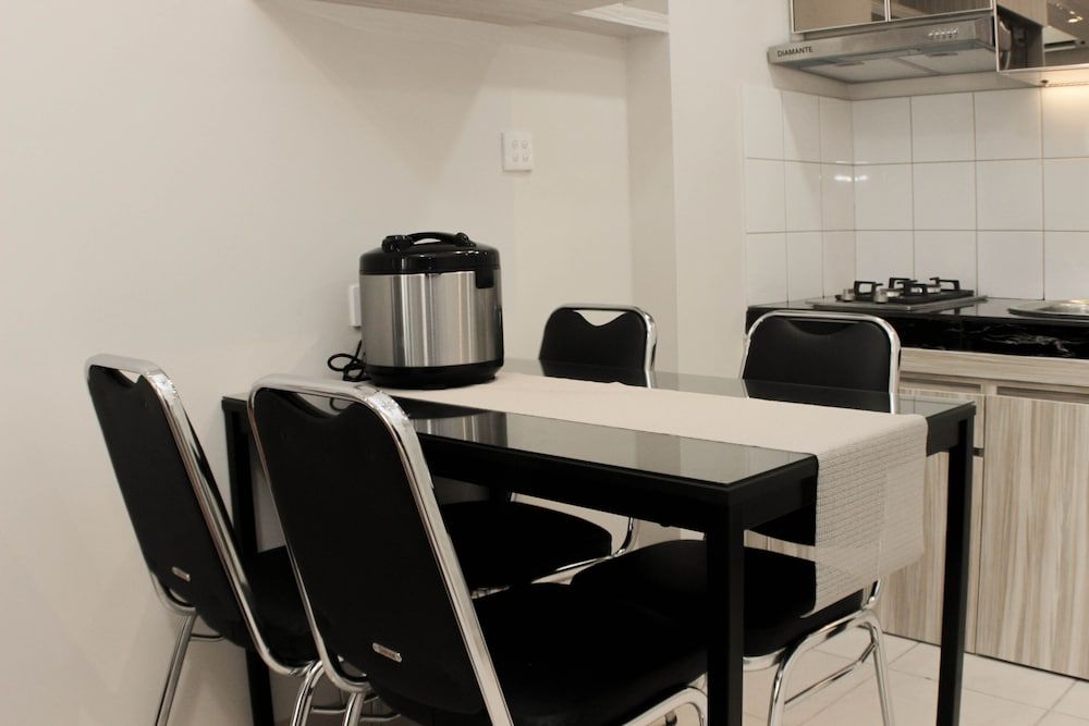 Cozy Stay 2Br Springlake Summarecon Bekasi Apartment