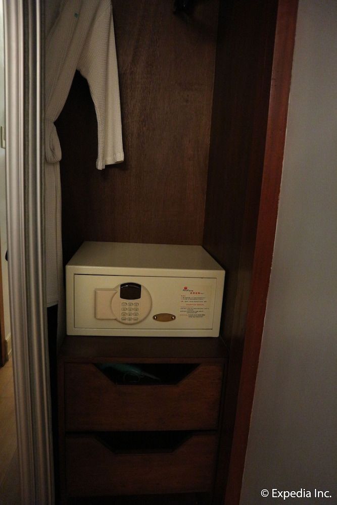 Hampstead Boutique Hotel Boracay Superior Room 12