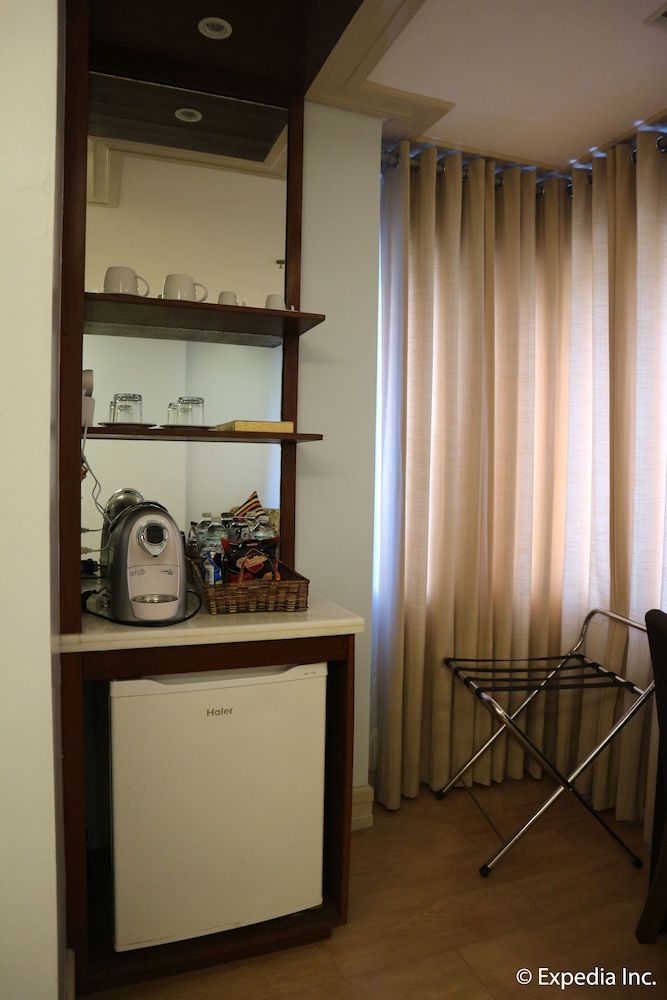 Hampstead Boutique Hotel Boracay Superior Room 8