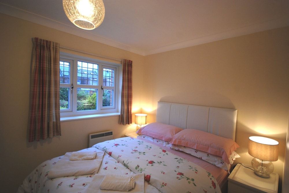 Cottage, Private Bathroom, Garden View (Jasmine Cottage)