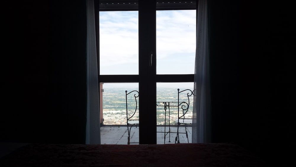 Grande Albergo Abruzzo Double Room 7