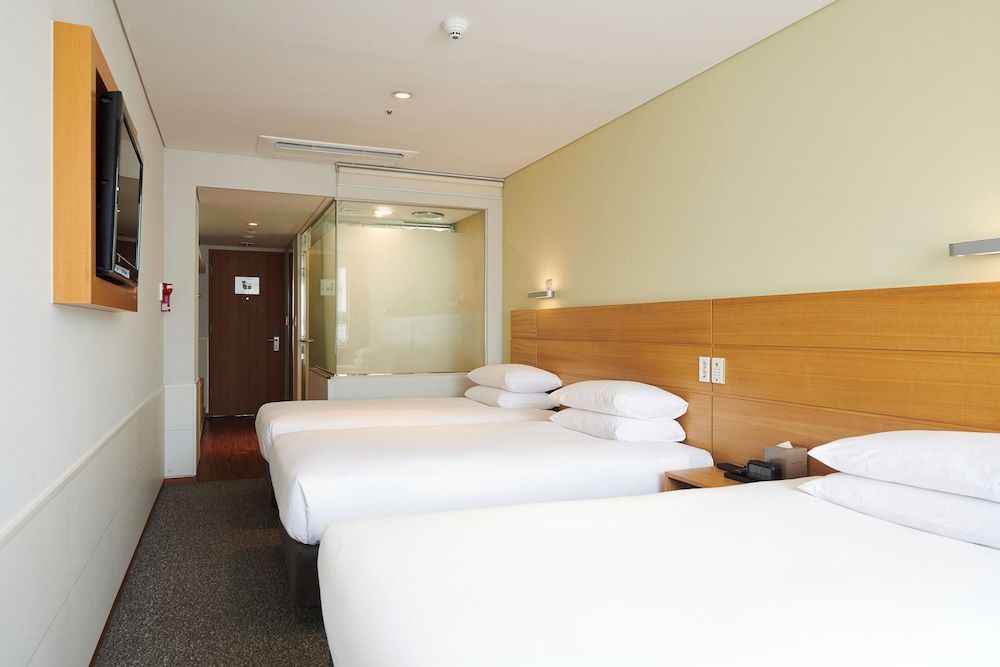 undefined NINE TREE BY PARNAS SEOUL MYEONDONG 1 3