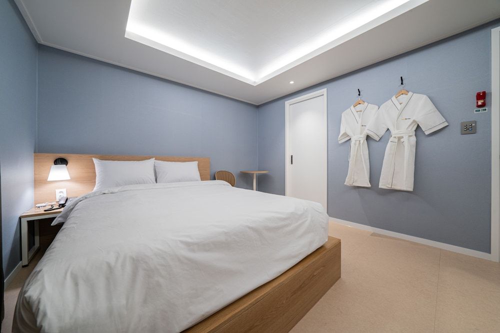 undefined Hotel At Home