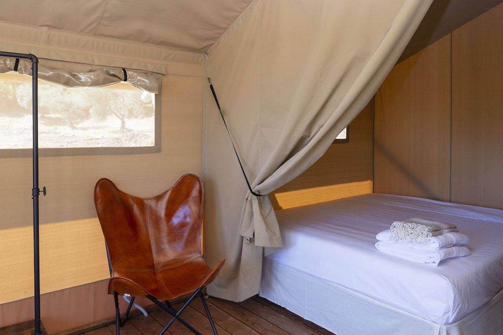 Deluxe Room, Private Bathroom ( Tenda Lusso Bagno Comet)
