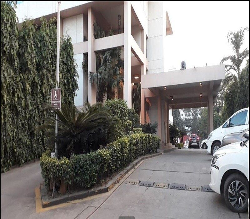 undefined Hotel Maurya 10
