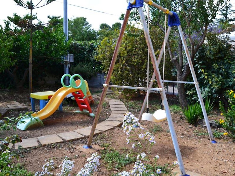 Children's Play Area