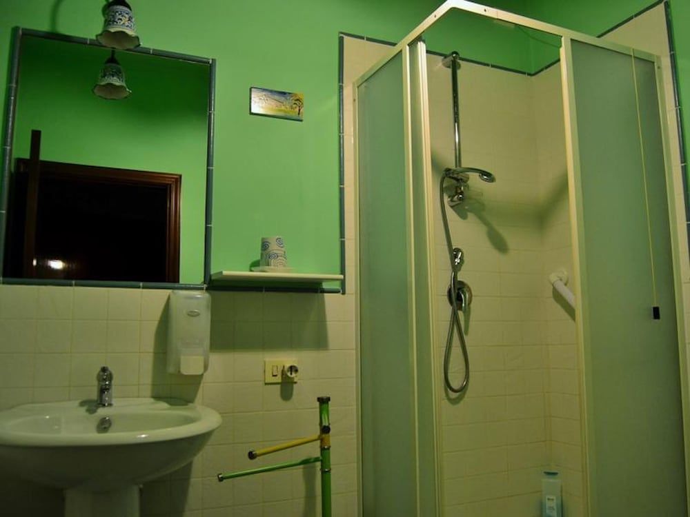 Room-blue Room - B&B S Elia Room, 1 Bedroom, Smoking, Balcony 14