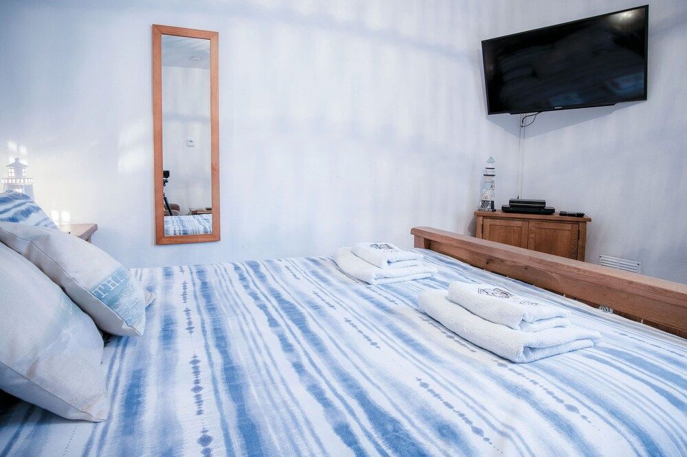 Cottage (1 Bedroom)