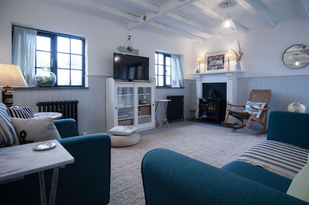 Cottage (2 Bedrooms)