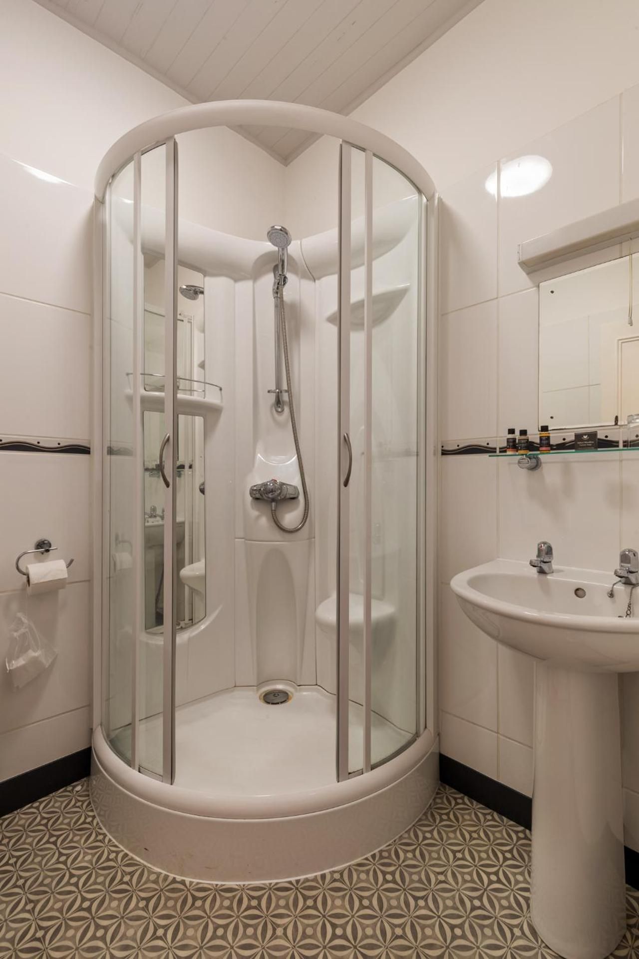 Plas Hyfryd Hotel Twin Room 4