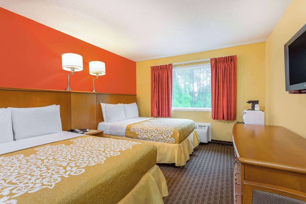 Standard Room, 2 Double Beds, Non Smoking