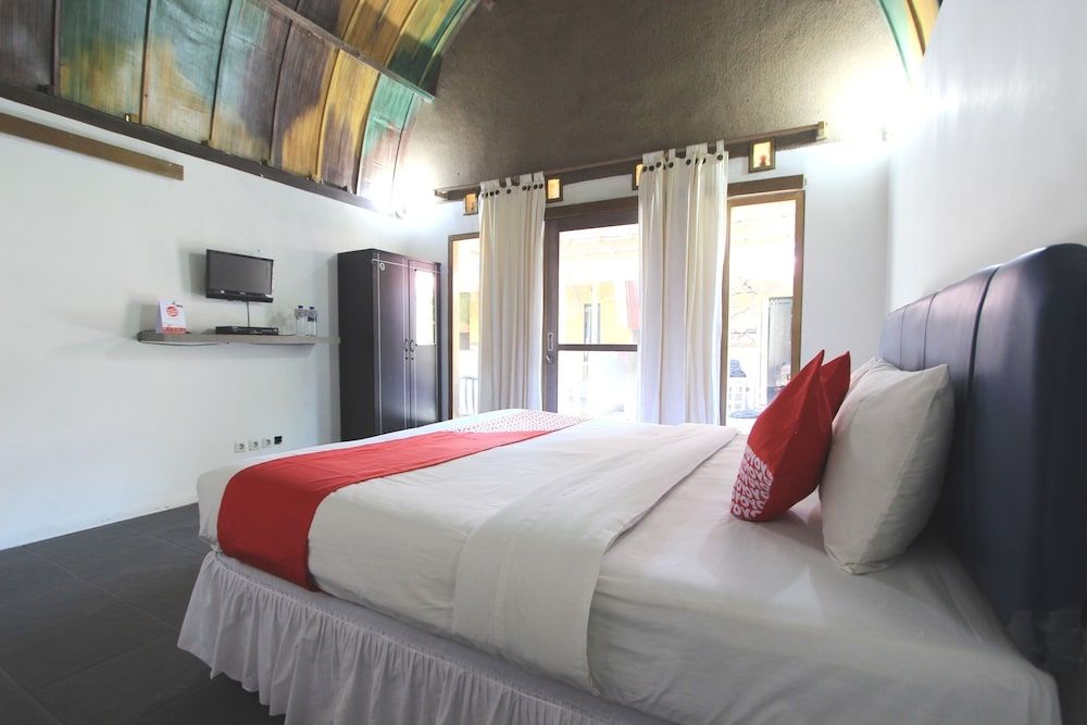 OYO 1116 Bale Gili Bungalow Deluxe Double Room 6