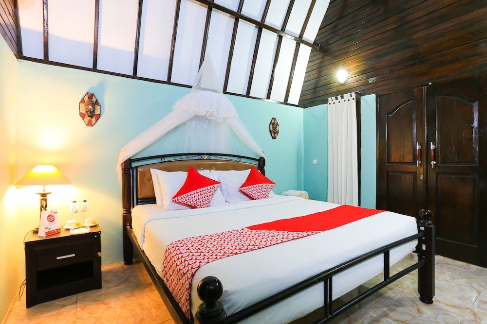 OYO 1365 Sunrise Lumbung Standard Double Room 9