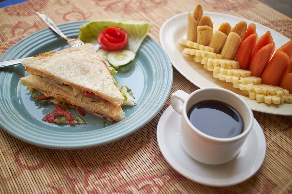 undefined OYO 1365 Sunrise Lumbung 4