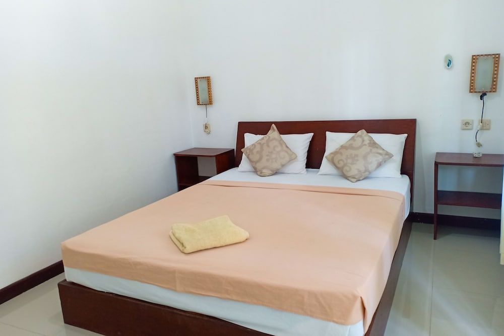 OYO 1523 Gili Life Homestay Standard Double Room 3