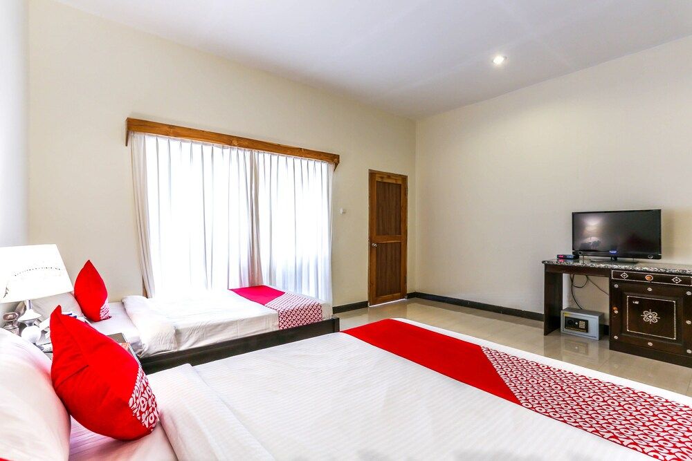 OYO 1544 Ozzy Cottage & Bungalow Family Suite 4